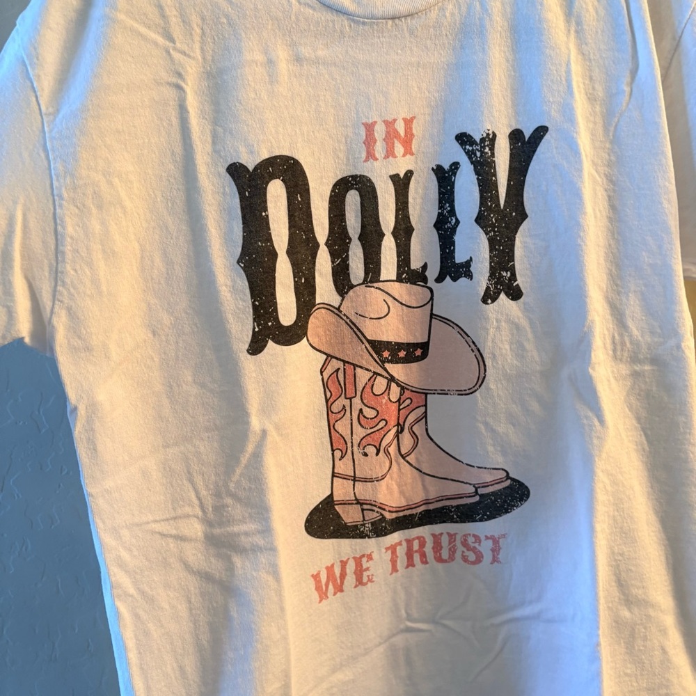 Country Western In Dolly We Trust Graphic Tee Shirt unisex size large L - Picture 3 of 7
